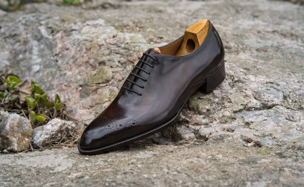 The Legacy of Craftsmanship: Gaziano & Girling and the History of Bespoke Shoemaking