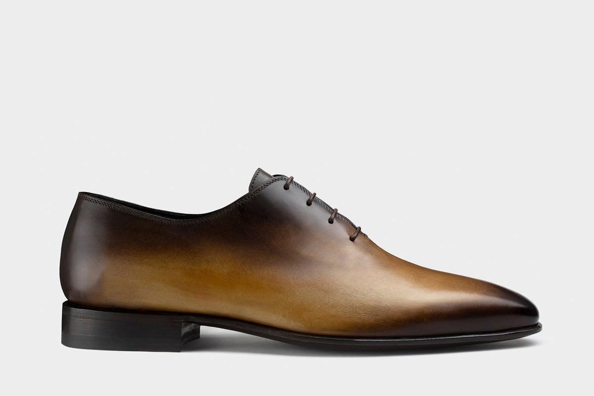 Bondeno Angelo bespoke wholecut Oxford in hand-painted royal yellow calfskin, side profile