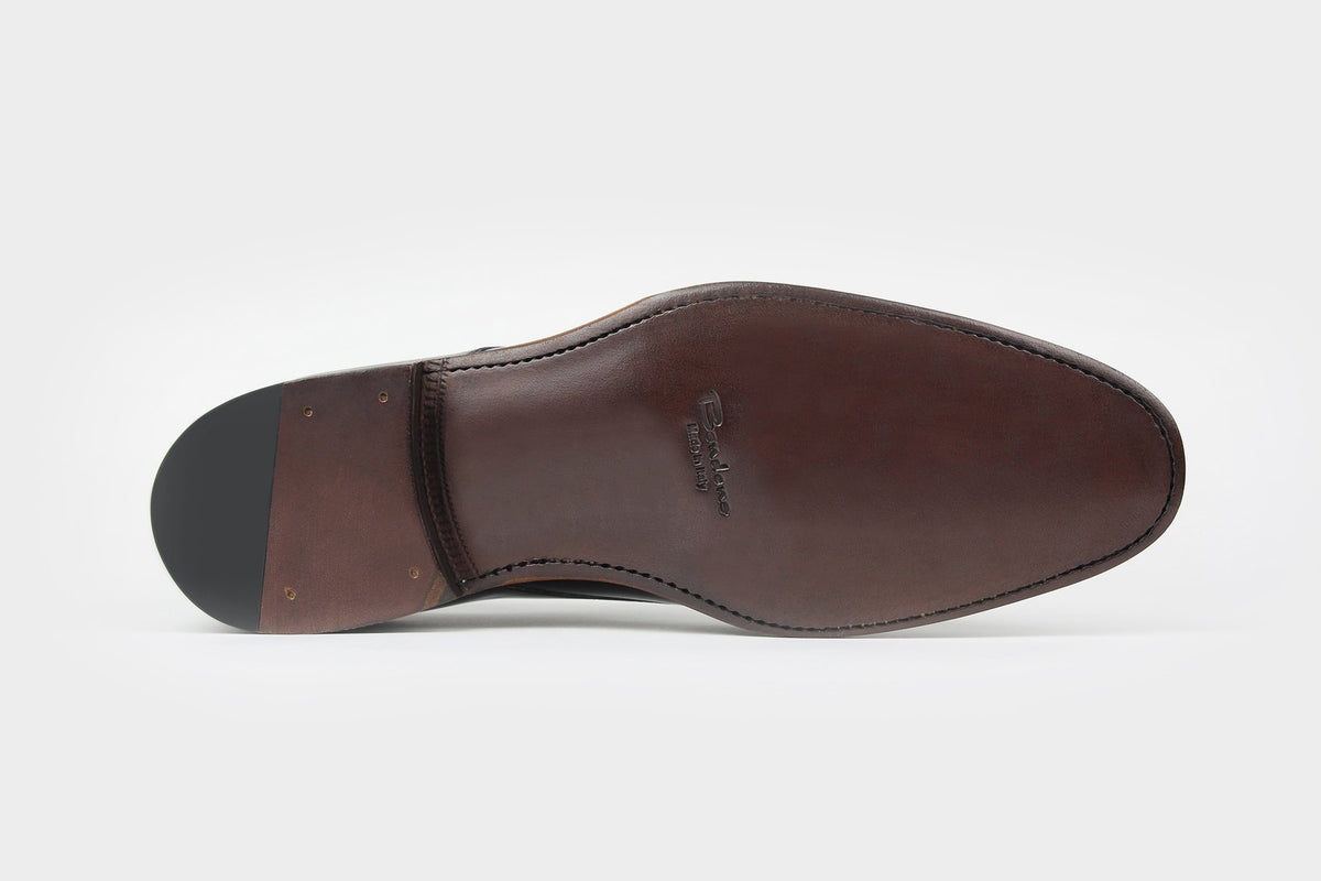 Bondeno Manno bespoke Derby in solid midnight blue calfskin, leather sole