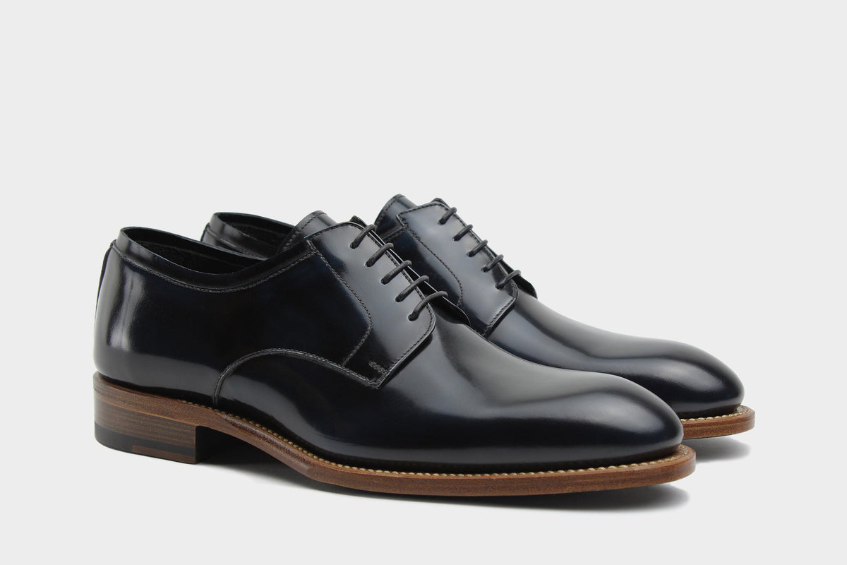 Bondeno Manno bespoke Derby in solid midnight blue calfskin, pair, side view
