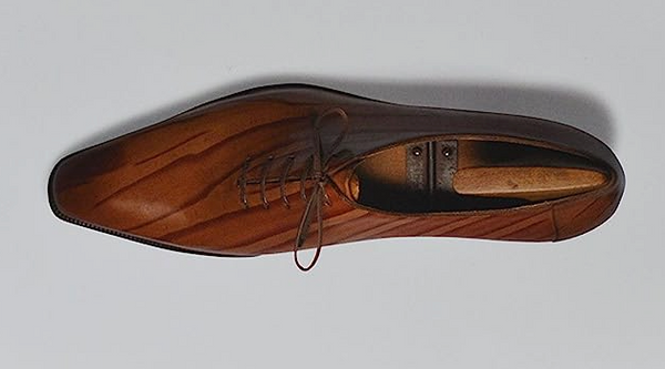The Indispensable Charm of Bespoke Shoes: Ensuring Comfort and Style for Formal Events