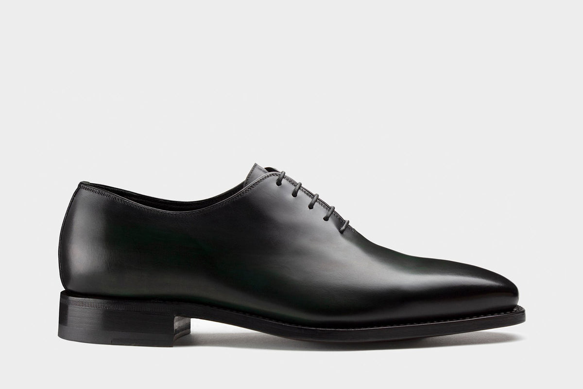 Bondeno Bruno bespoke wholecut Oxford in hand-painted pine green calfskin, side profile